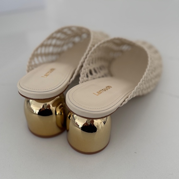 Larroude Dew Drop Macreme Mule in Ivory Leather with Gold Heel 9.5 New! - Picture 6 of 10